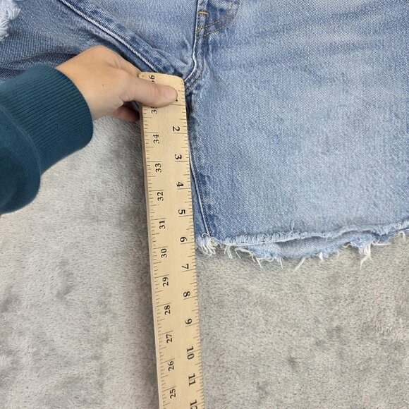 Levis 501 Premium Shorts Womens 27 Blue Denim High Rise Button Fly Distressed - Picture 6 of 13